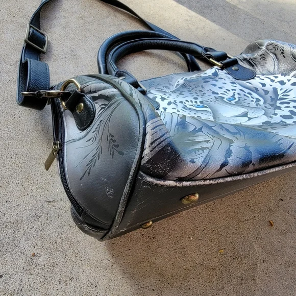 Anna by Anuschka African Leopard Genuine Leather Crossbody Satchel Hand-Painted - Picture 4 of 13